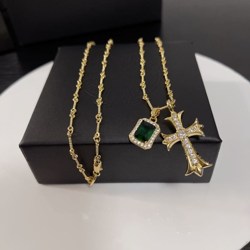 Ch**me He**ts necklaces